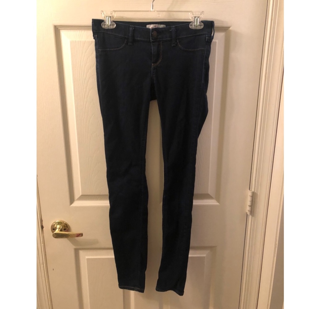 3L Hollister denim jeans